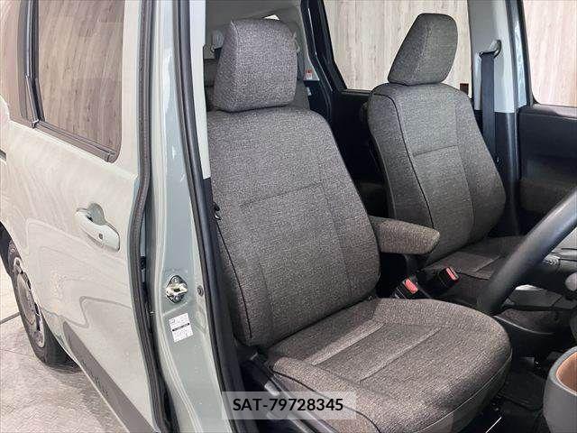 Toyota SIENTA 2023-08 7963777-11