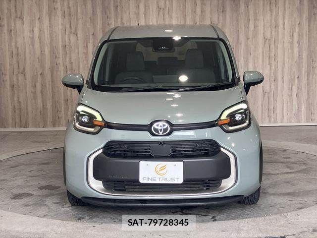 Toyota SIENTA 2023-08 7963777-18