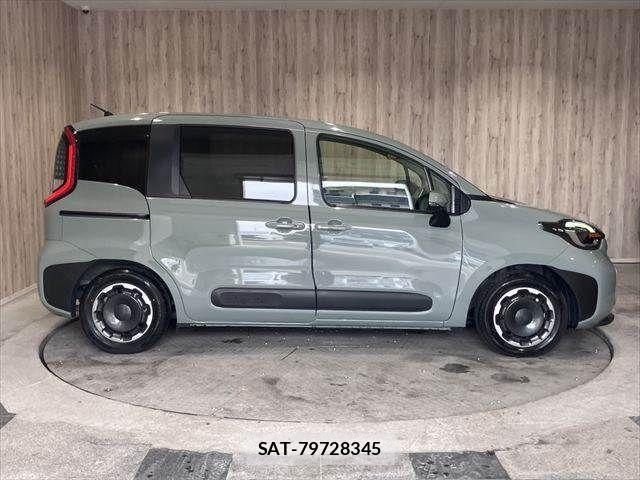 Toyota SIENTA 2023-08 7963777-20