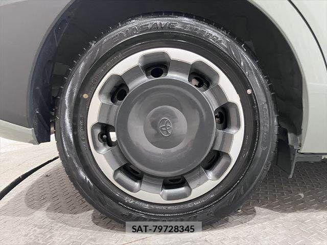 Toyota SIENTA 2023-08 7963777-29