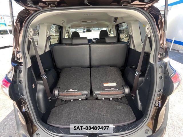 Toyota SIENTA 2021-06 7963779-11