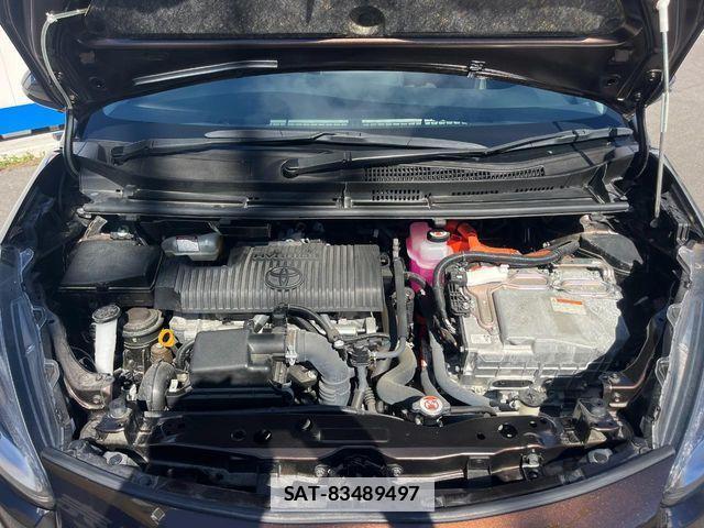 Toyota SIENTA 2021-06 7963779-19
