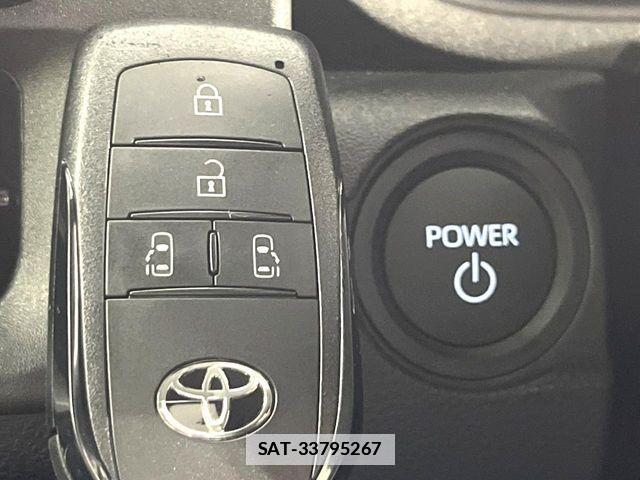 Toyota SIENTA 2026-04 7963771-7