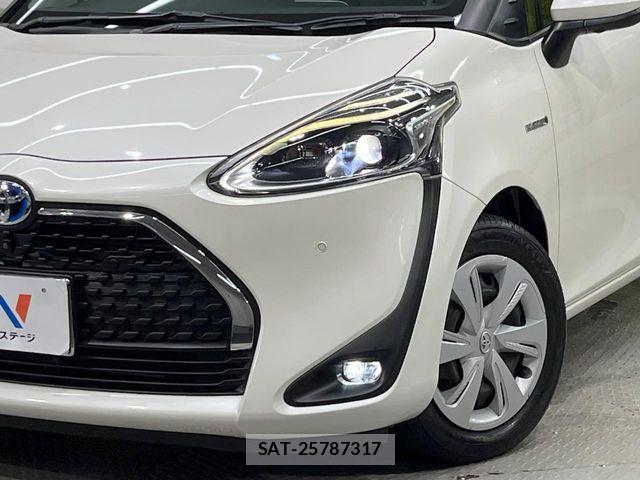 Toyota SIENTA 2019-01 7963780-11