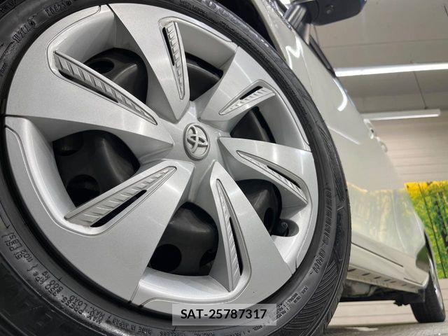 Toyota SIENTA 2019-01 7963780-12