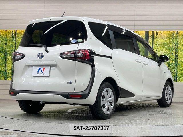 Toyota SIENTA 2019-01 7963780-16