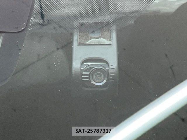 Toyota SIENTA 2019-01 7963780-6