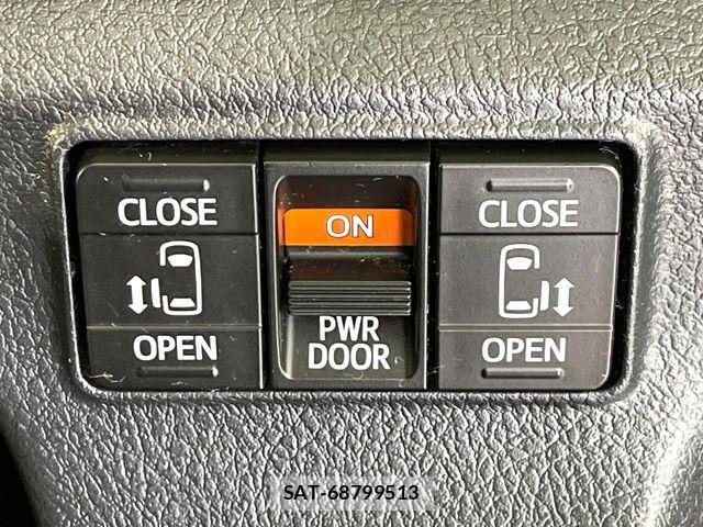 Toyota SIENTA 2017-05 7963785-5