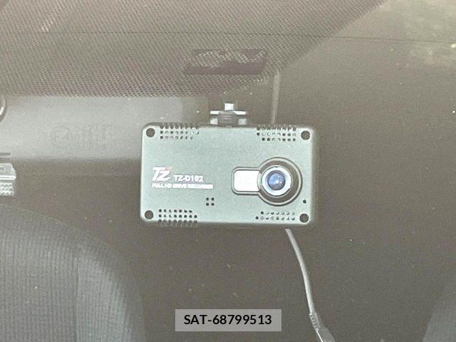 Toyota SIENTA 2017-05 7963785-6