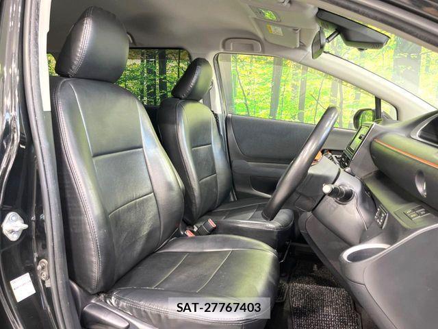 Toyota SIENTA 2015-07 7963786-8