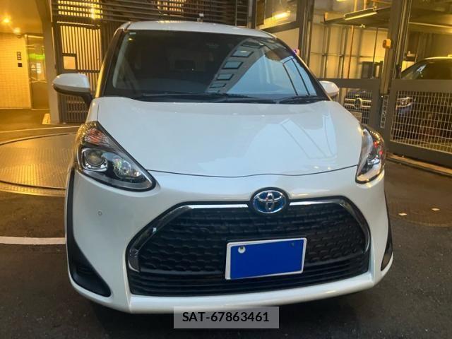 Toyota SIENTA 2018-10 7981014-1