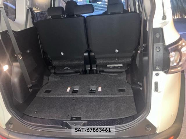 Toyota SIENTA 2018-10 7981014-6