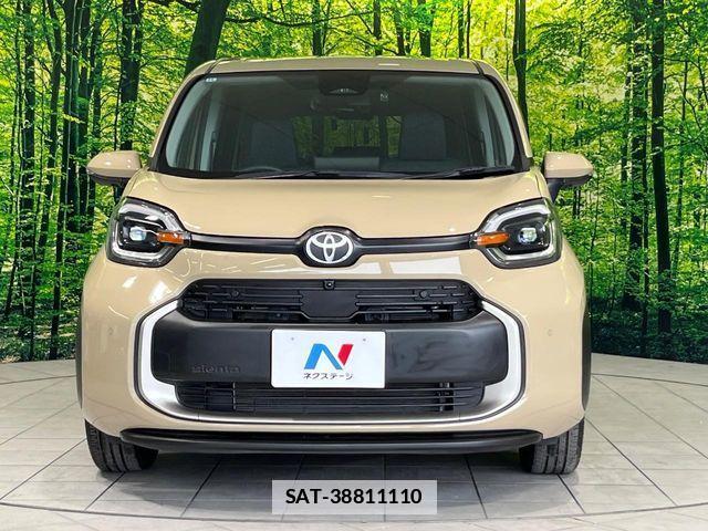 Toyota SIENTA 2022-11 7981008-14