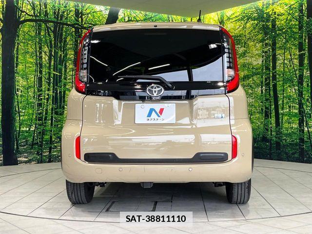 Toyota SIENTA 2022-11 7981008-15