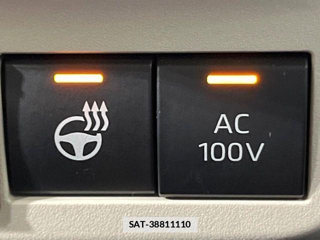 Toyota SIENTA 2022-11 7981008-5