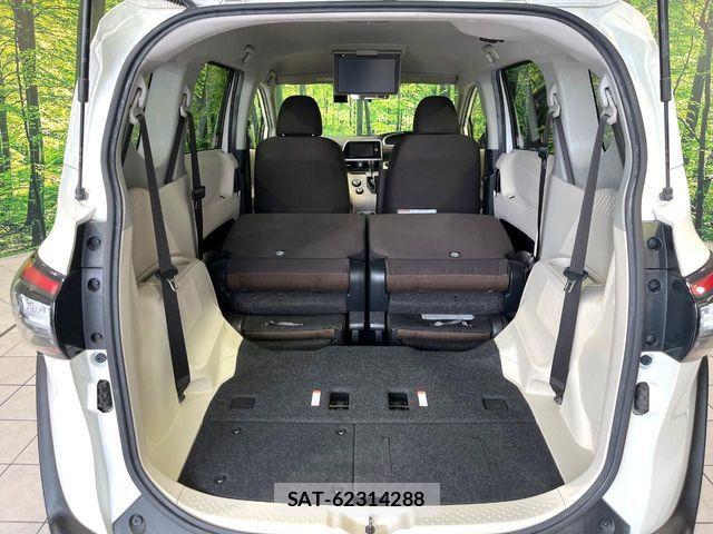 Toyota SIENTA 2017-02 7981012-9
