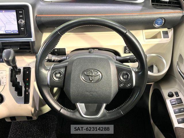 Toyota SIENTA 2017-02 7981012-10