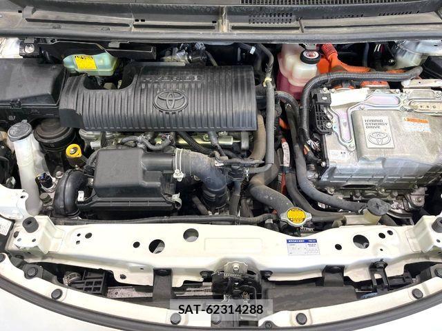Toyota SIENTA 2017-02 7981012-17