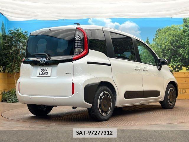 Toyota SIENTA 2026-04 7980999-16