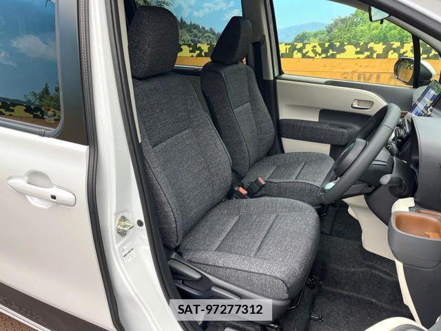 Toyota SIENTA 2026-04 7980999-6