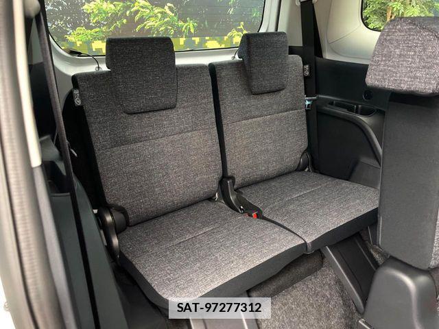 Toyota SIENTA 2026-04 7980999-8