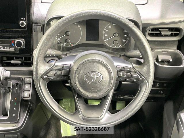 Toyota SIENTA 2024-06 7981007-11