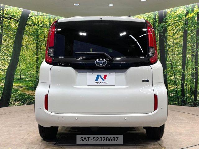 Toyota SIENTA 2024-06 7981007-15