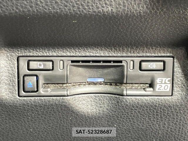 Toyota SIENTA 2024-06 7981007-5