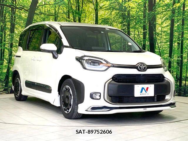 Toyota SIENTA 2023-01 7981005-16