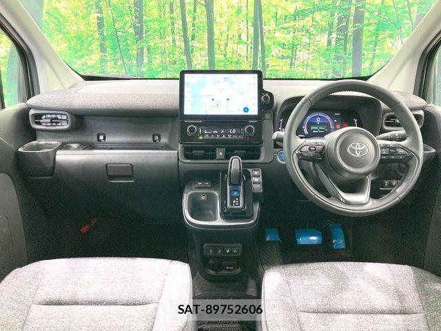 Toyota SIENTA 2023-01 7981005-1
