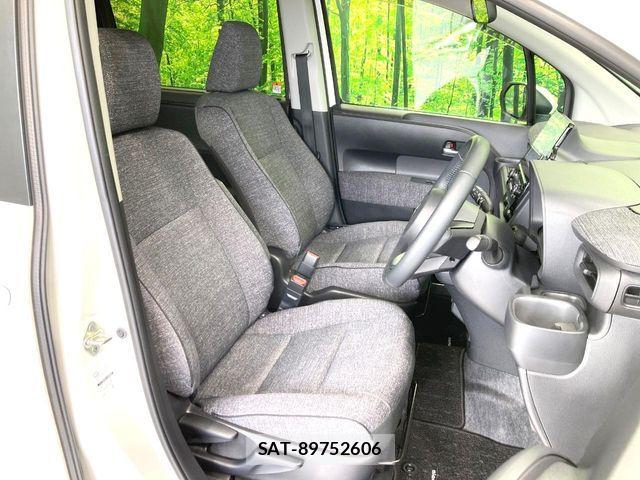 Toyota SIENTA 2023-01 7981005-7