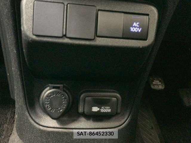 Toyota SIENTA 2022-11 7981010-8