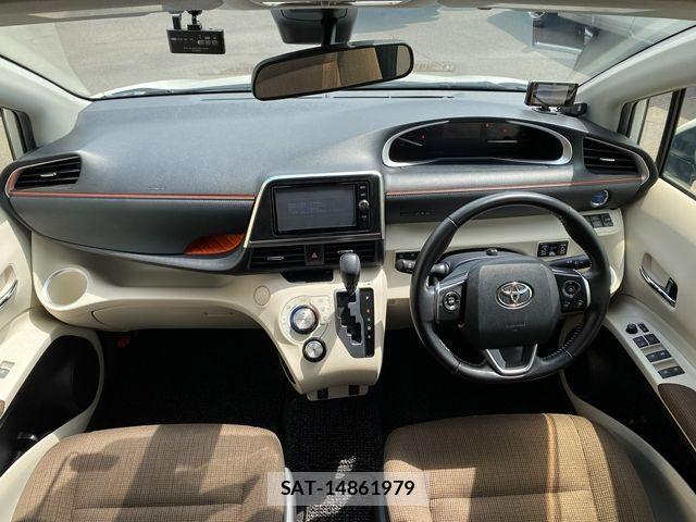 Toyota SIENTA 2016-10 7981016-12
