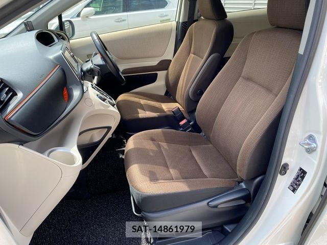 Toyota SIENTA 2016-10 7981016-15