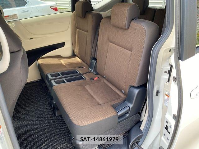 Toyota SIENTA 2016-10 7981016-16