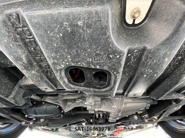 Toyota SIENTA 2016-10 7981016-25
