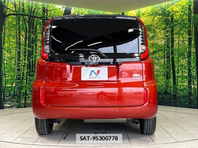 Toyota SIENTA 2023-12 7981003-14