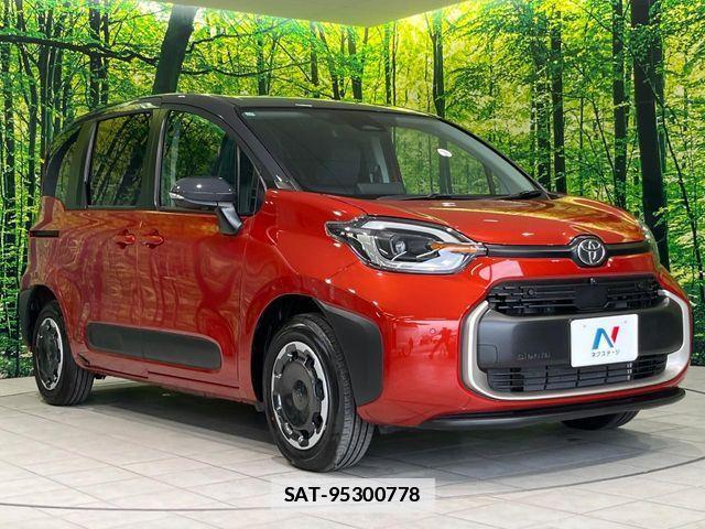 Toyota SIENTA 2023-12 7981003-15