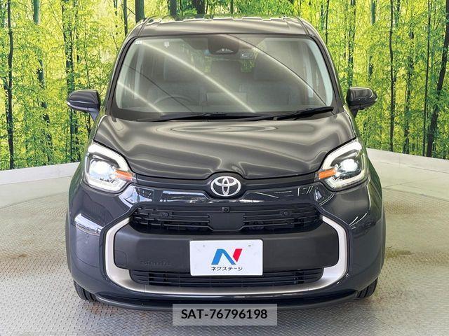 Toyota SIENTA 2024-10 7981002-15