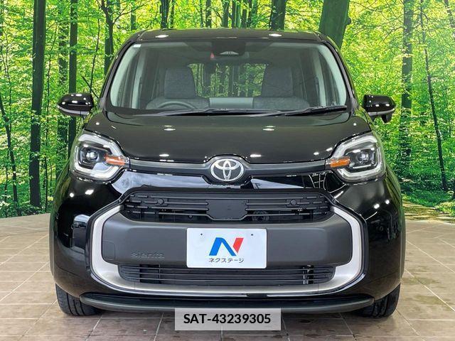 Toyota SIENTA 2023-07 7981006-13