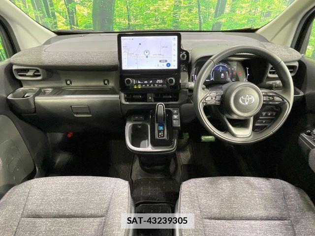 Toyota SIENTA 2023-07 7981006-1