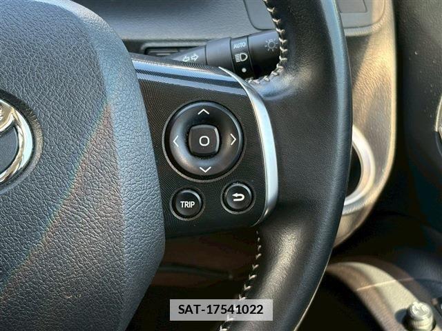 Toyota SIENTA 2018-06 7981013-29
