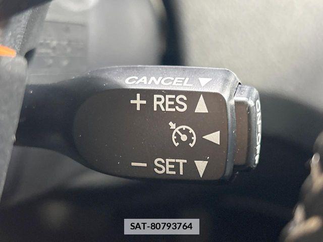 Toyota SIENTA 2019-08 7981011-5