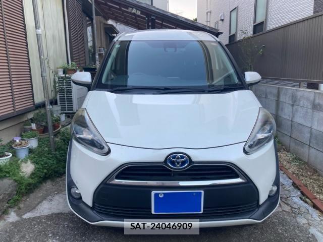 Toyota SIENTA 2015-10 7981015-0