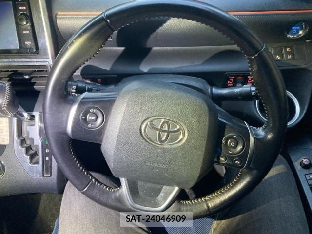 Toyota SIENTA 2015-10 7981015-16