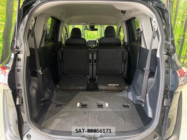 Toyota SIENTA 2021-08 7981009-11
