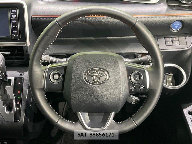 Toyota SIENTA 2021-08 7981009-12