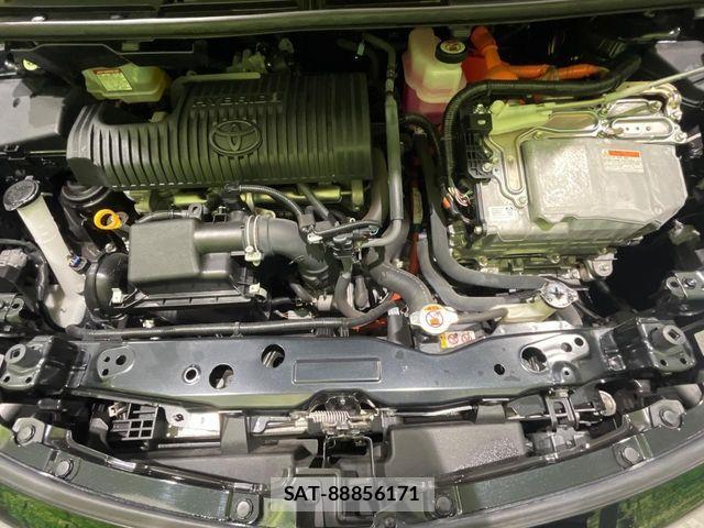 Toyota SIENTA 2021-08 7981009-18