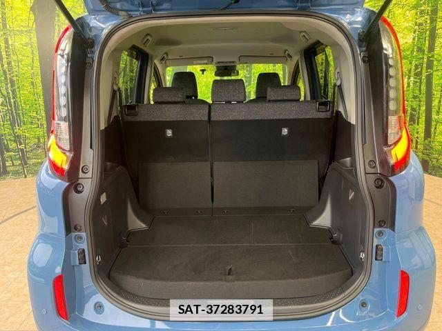 Toyota SIENTA 2023-04 7981004-9