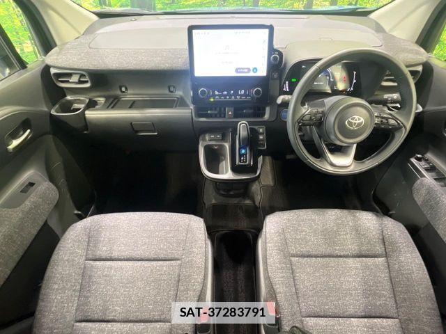 Toyota SIENTA 2023-04 7981004-1